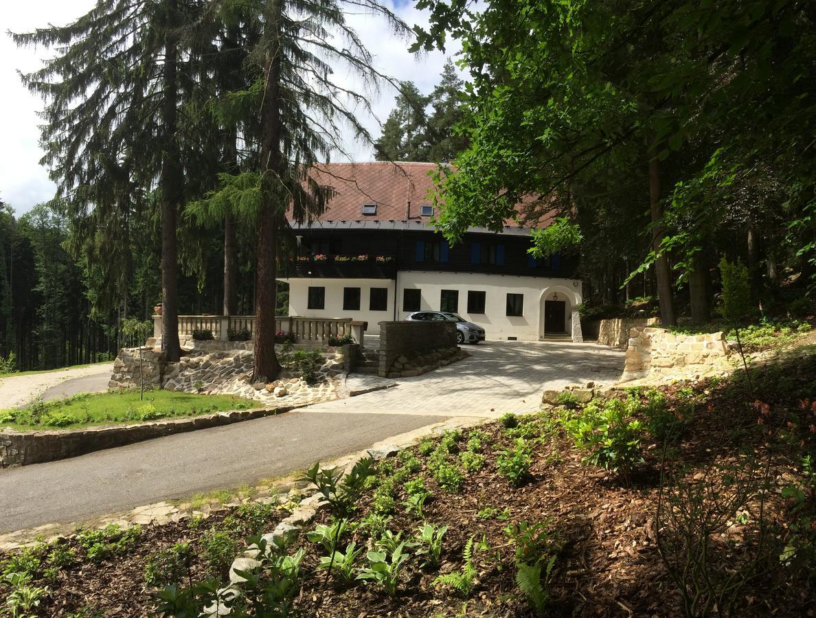 Hunting Lodge Vitkov Sokolov Extérieur photo